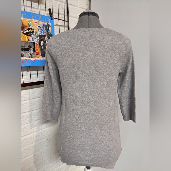 Anthropologie Monogram HWR Button Tree Tunic Sweater XS - Picture 3 of 7